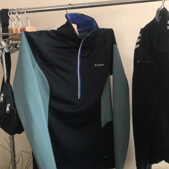 Columbia Sweaters - Columbia wind blocker